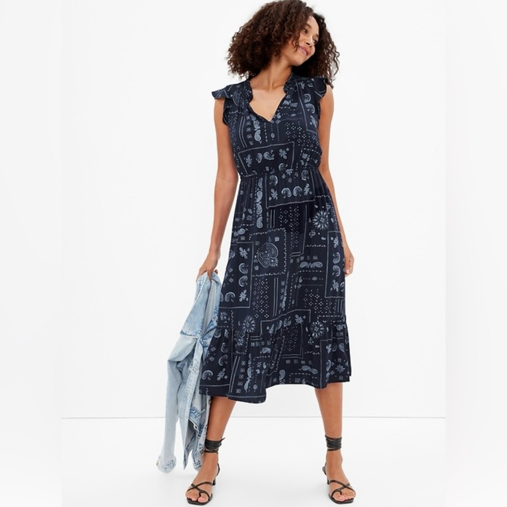 NWT Women’s GAP Dark Blue Tiered Flutter Midi Dress Paisley Print size Medium